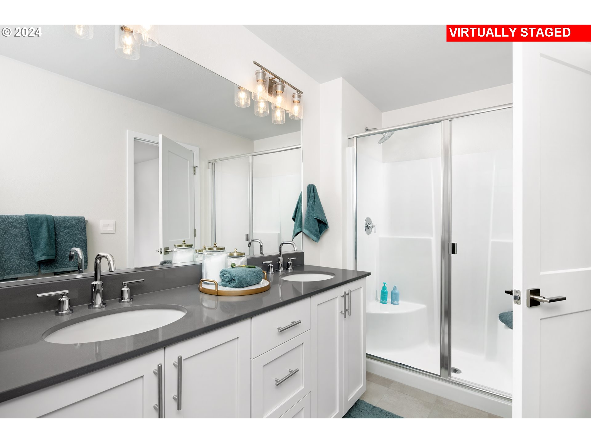 16670 Southwest Jean Louise Road Tigard, OR 97223 - Photo 8 of 27