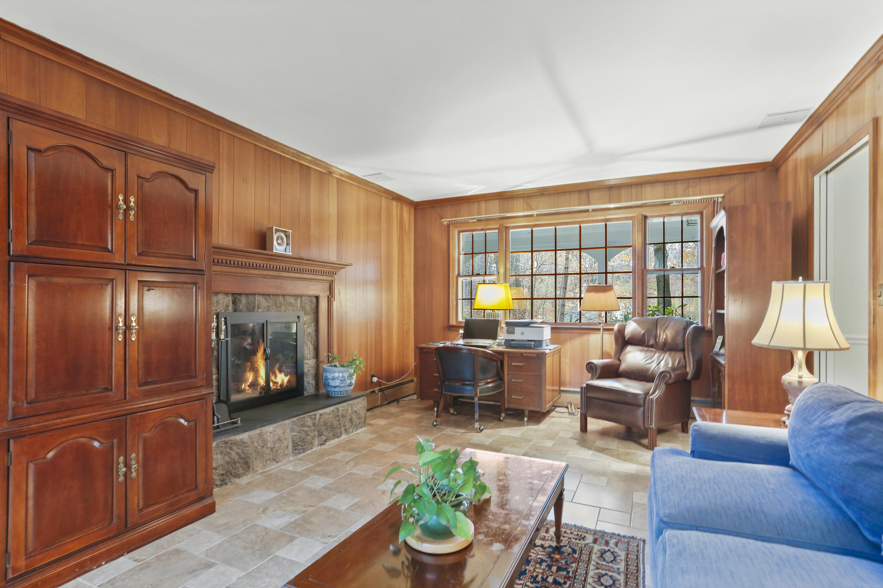 60 Evergreen Road New Canaan, CT 06840 - Photo 10 of 30 009
