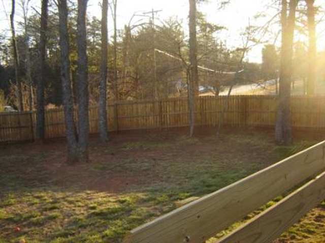 102 Saluda Ridge Greenville, SC 29611 - Photo 8 of 9 Gallery Image 8