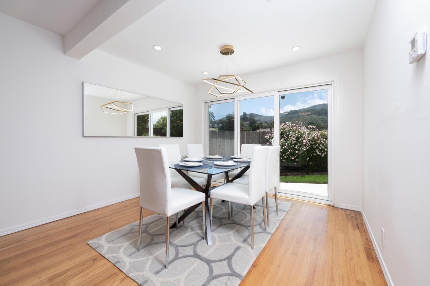3 Yellowstone Way Pacifica, CA 94044 - Photo 5 of 18
