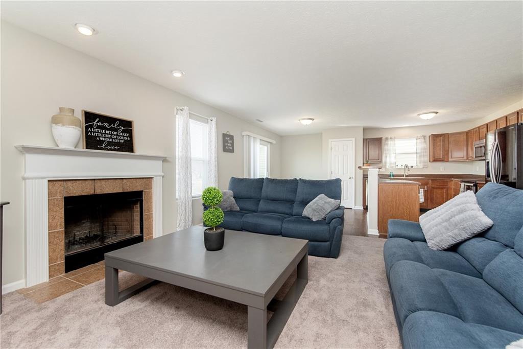 3851 Dusty Sands Road Whitestown, IN 46075 - Photo 11 of 33 Gallery Image 11