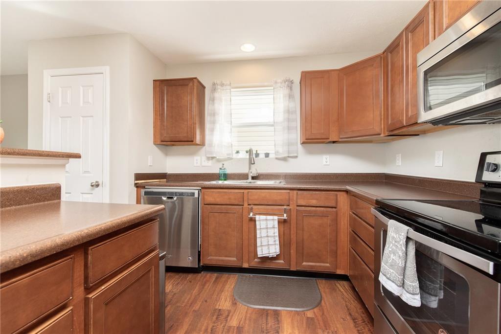 3851 Dusty Sands Road Whitestown, IN 46075 - Photo 13 of 33 Gallery Image 13