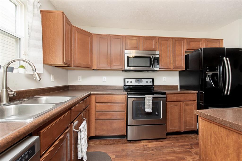 3851 Dusty Sands Road Whitestown, IN 46075 - Photo 14 of 33 Gallery Image 14