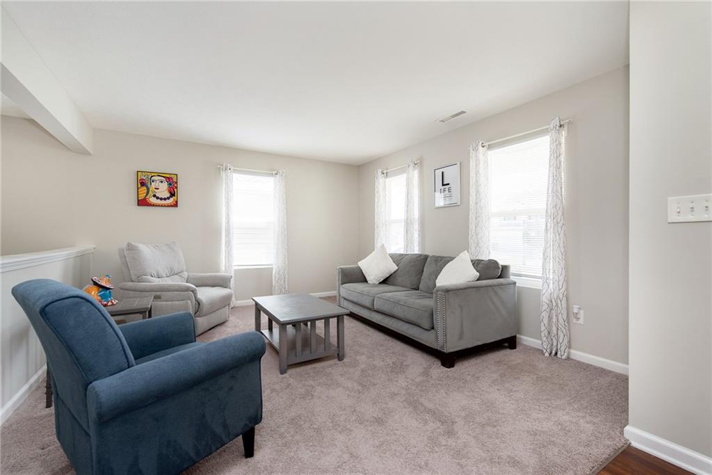 3851 Dusty Sands Road Whitestown, IN 46075 - Photo 5 of 33 Gallery Image 5