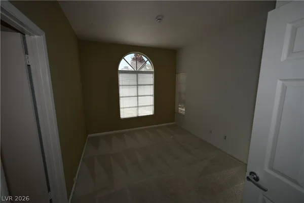 $2,100 | 7095 Shadow Crest Drive, Las Vegas, NV 89119