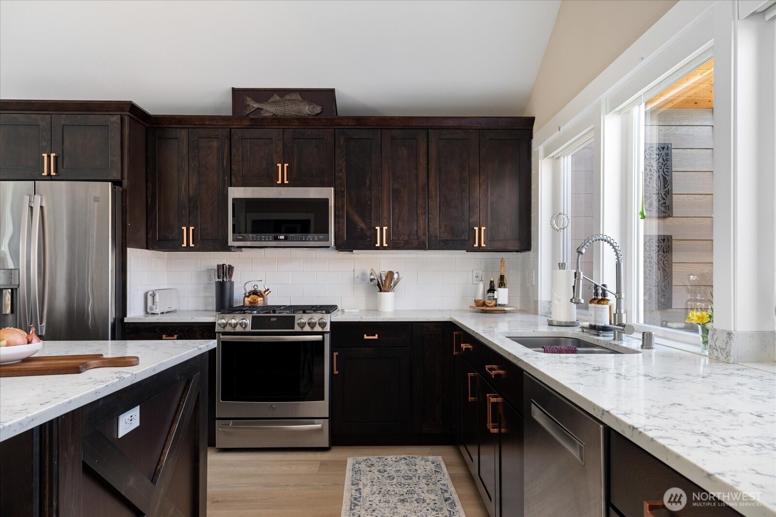 4890 Haines Road Freeland, WA 98249 - Photo 14 of 40 Gallery Image 14
