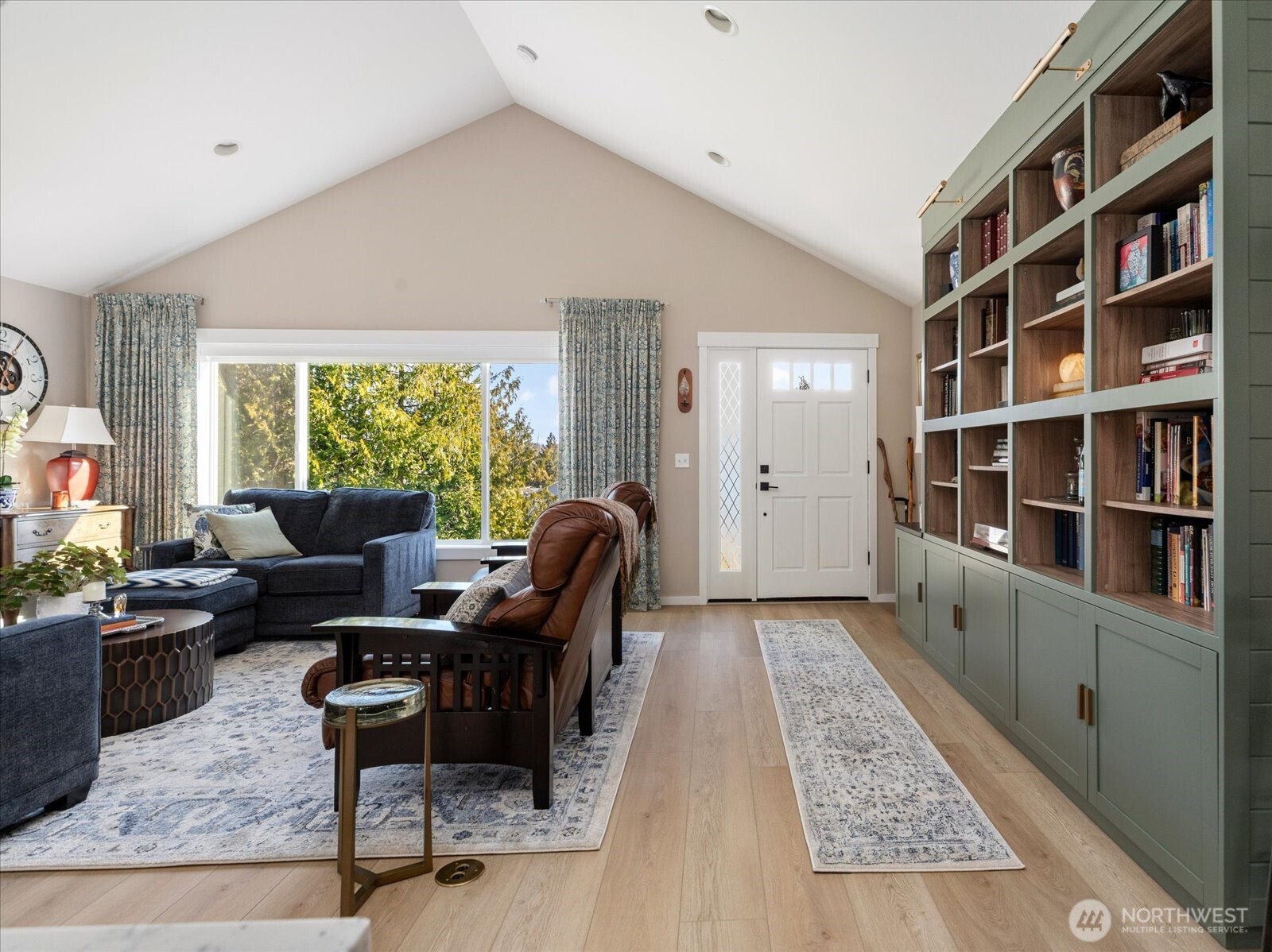 4890 Haines Road Freeland, WA 98249 - Photo 7 of 40 Gallery Image 7