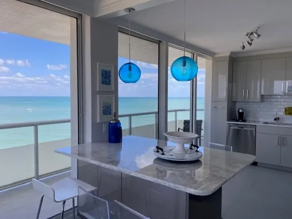 $12,000 | 3554 Ocean Drive, Unit 1202N, Vero Beach, FL 32963