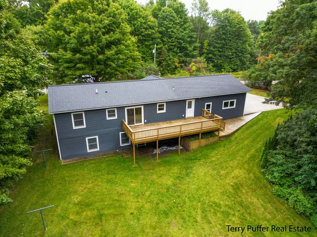 $279,000 | 291 Sessions Road, Shelby, MI 49455