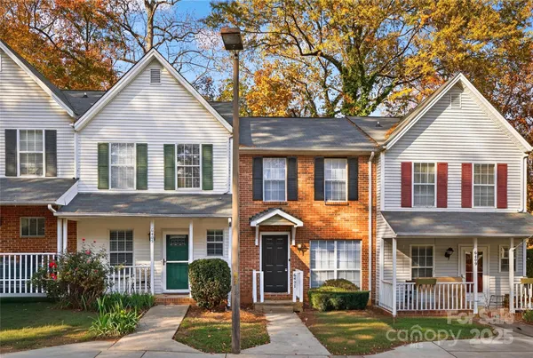 $174,900 | 6407 Windsor Gate Lane, Charlotte, NC 28215
