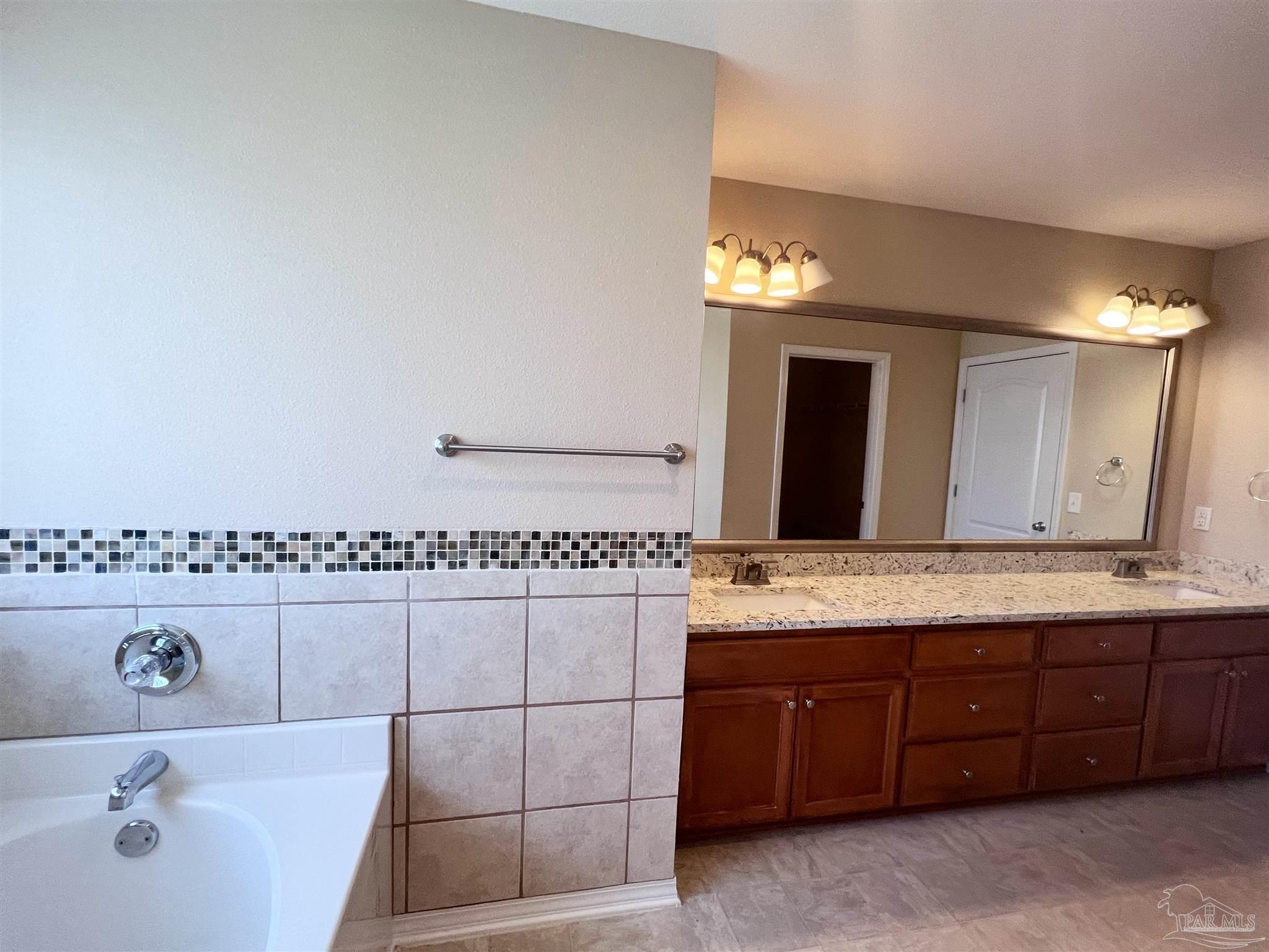 3404 Wasatch Range Loop Pensacola, FL 32526 - Photo 40 of 43