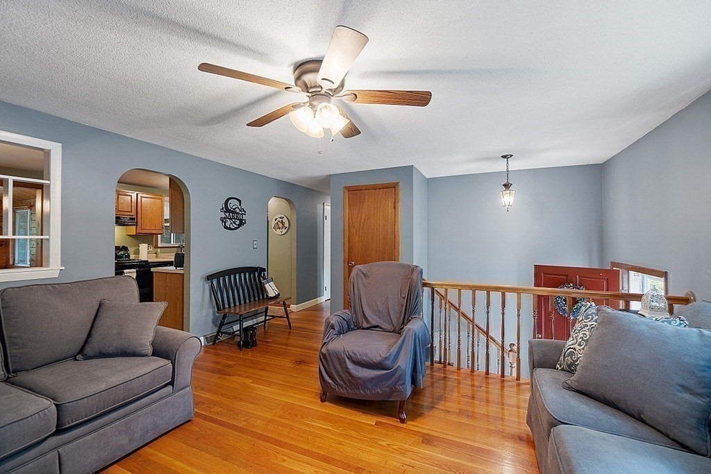 109 Partridge Road Billerica, MA 01821 - Photo 16 of 36