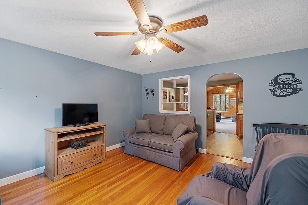 109 Partridge Road Billerica, MA 01821 - Photo 18 of 36