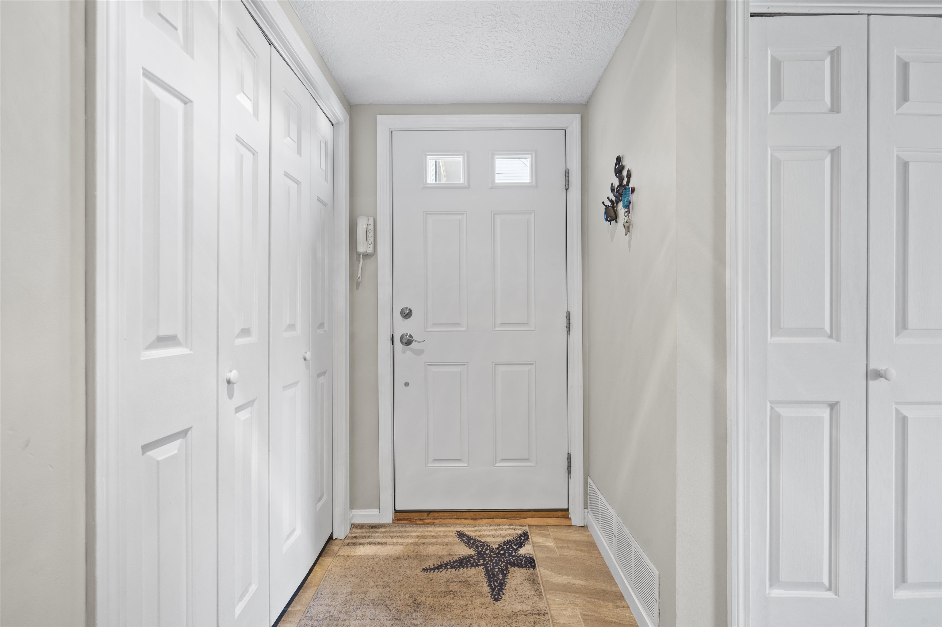 939 Ocean Boulevard, Unit 14 Hampton, NH 03842 - Photo 3 of 35
