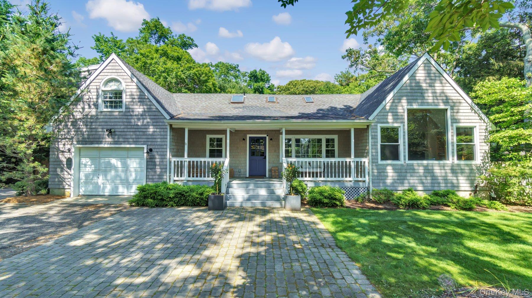 18 Bayview Road Southampton, NY 11968 - Photo 1 of 39