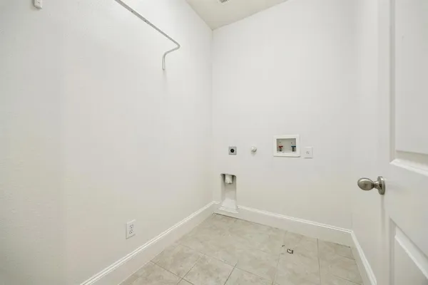 $439,500 | 643 Senda, Irving, TX 75039