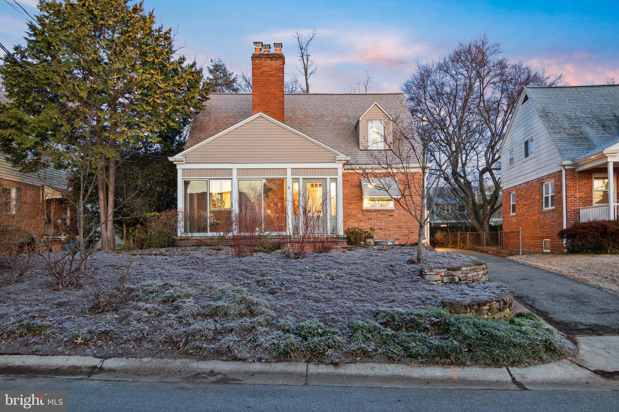 10134 Greenock Road Silver Spring, MD 20901 - Photo 2 of 57