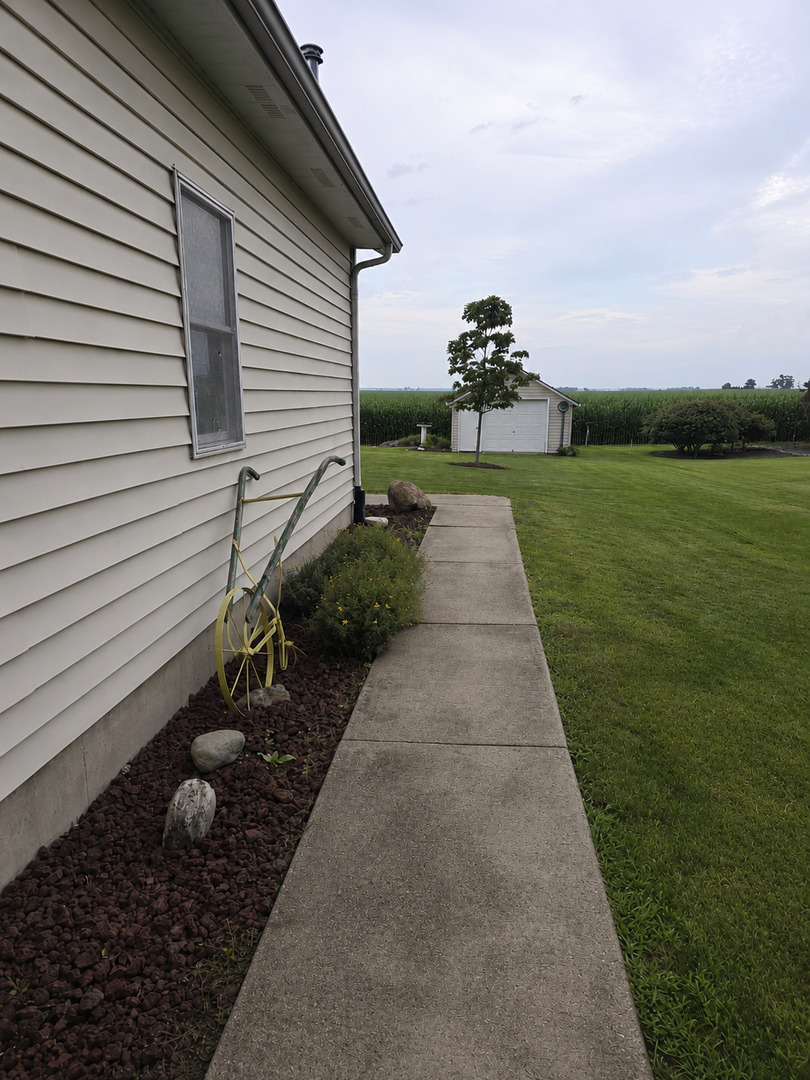 2930 North 1200 East Road Clifton, IL 60927 - Photo 28 of 38