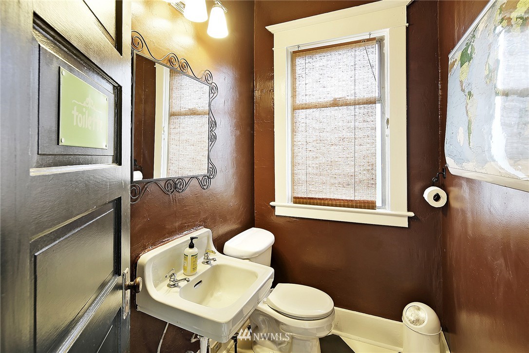 1119 North 84th Street Seattle, WA 98103 - Photo 11 of 22 Gallery Image 11