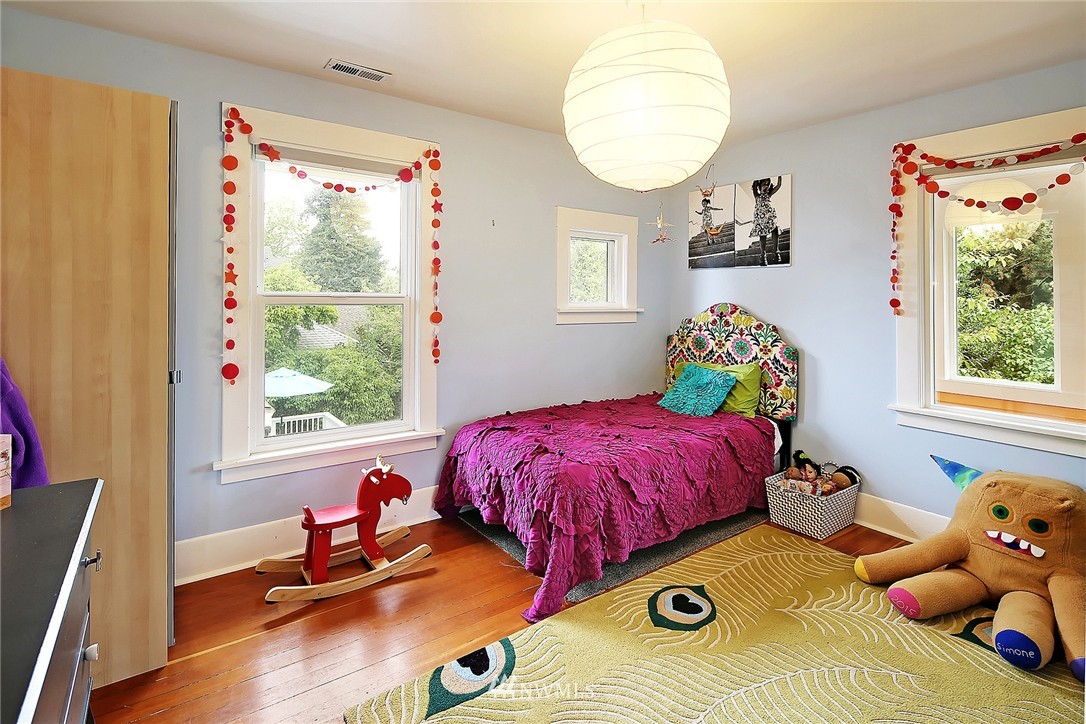 1119 North 84th Street Seattle, WA 98103 - Photo 16 of 22 Gallery Image 16
