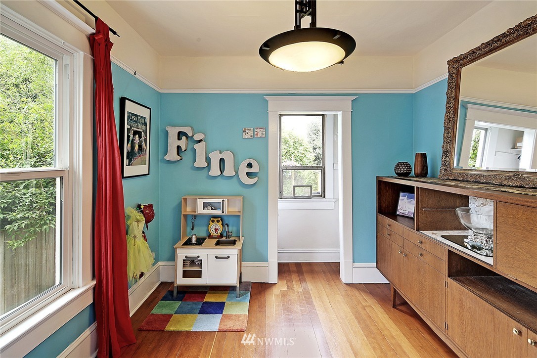 1119 North 84th Street Seattle, WA 98103 - Photo 8 of 22 Gallery Image 8