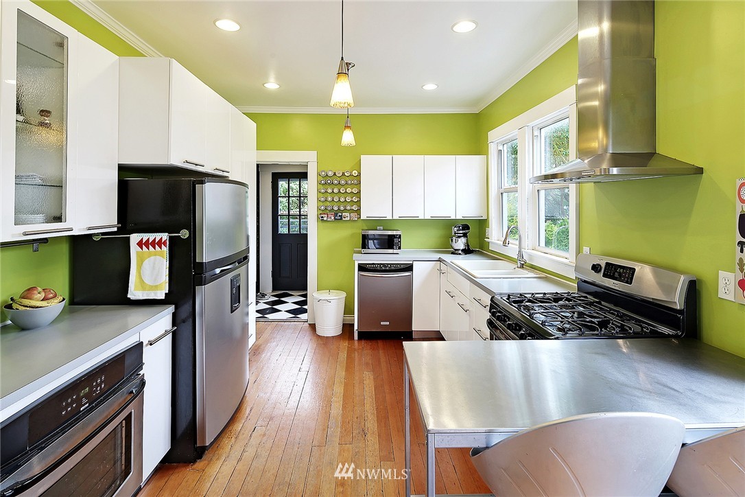 1119 North 84th Street Seattle, WA 98103 - Photo 10 of 22 Gallery Image 10