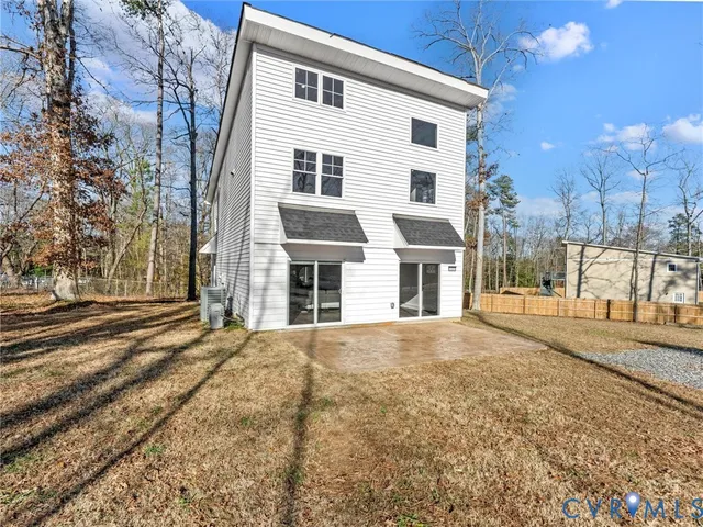 $374,900 | 13335 Happy Hill Road, Chester, VA 23831