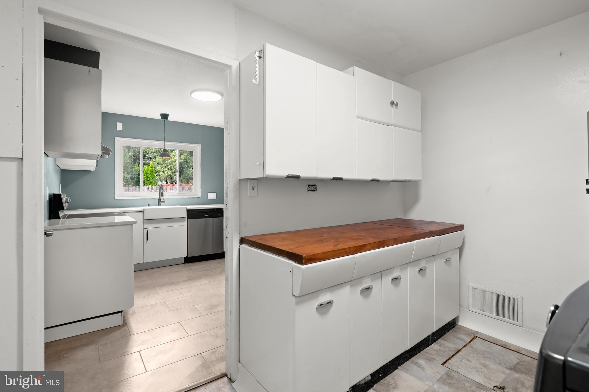 8326 Old Harford Road Baltimore, MD 21234 - Photo 13 of 30 Gallery Image 13