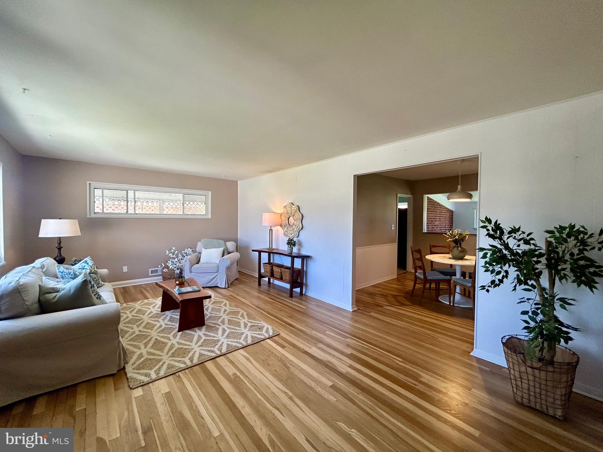 8326 Old Harford Road Baltimore, MD 21234 - Photo 5 of 30 Gallery Image 5