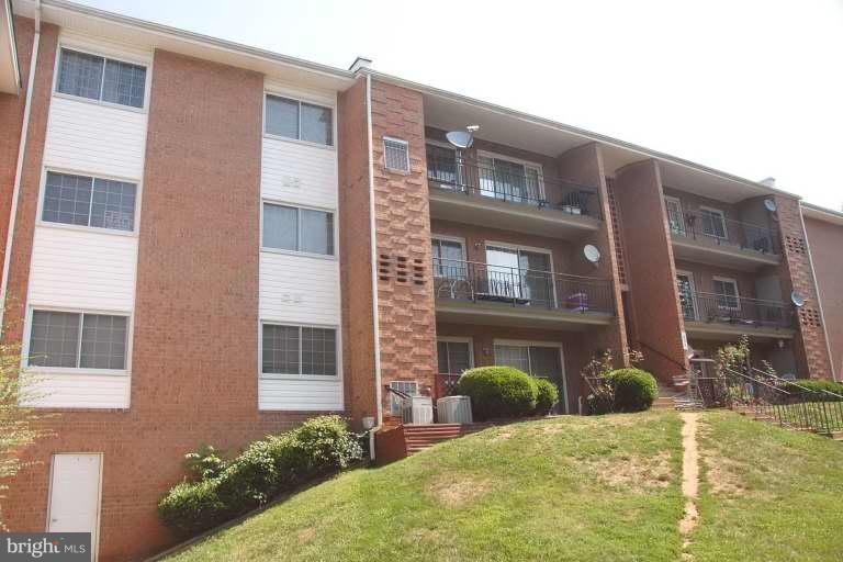 635 Waterloo Road, Unit 234 Warrenton, VA 20186 - Photo 1 of 1 Exterior (Main)