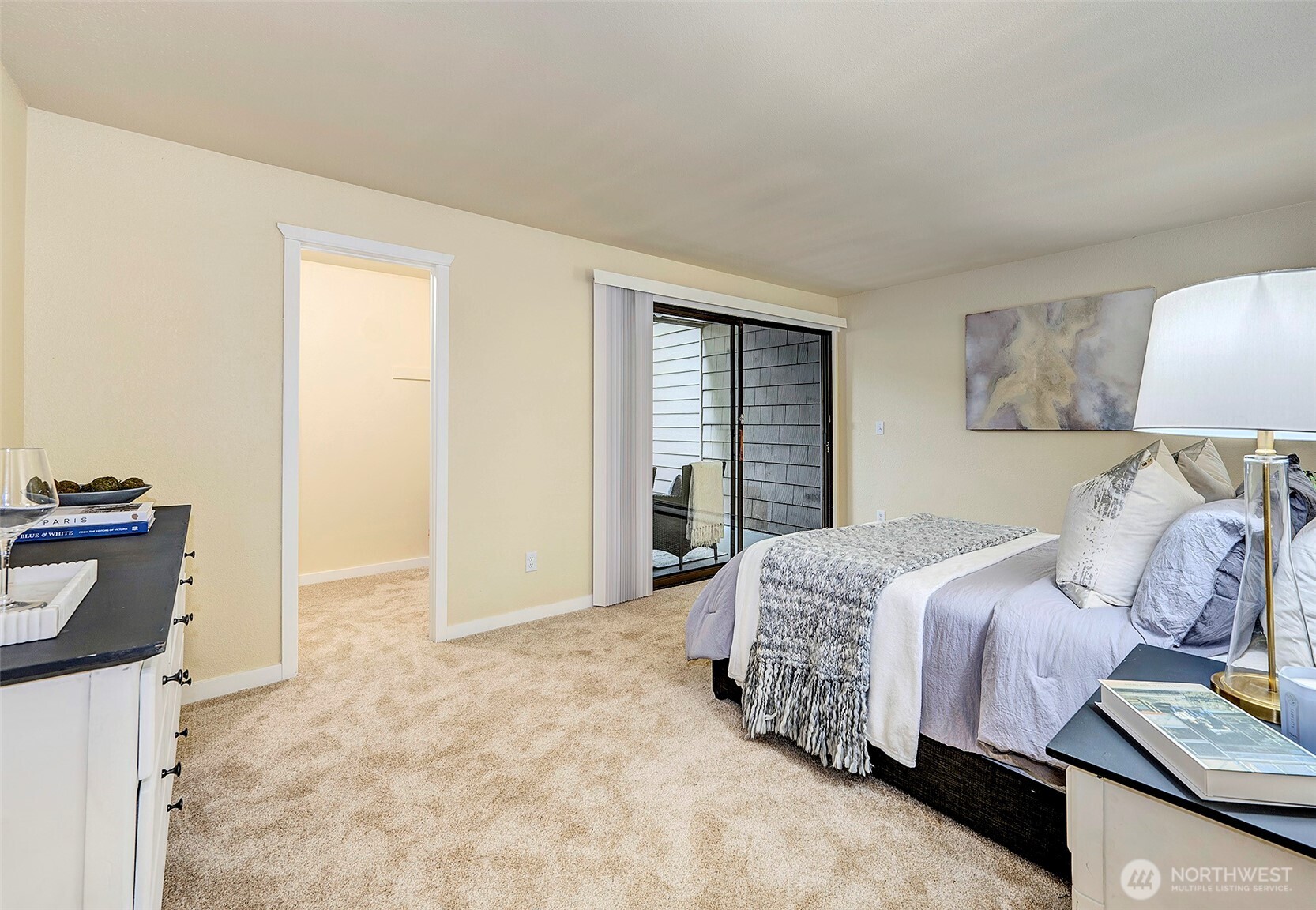 13820 Northeast 65th Street, Unit 534 Redmond, WA 98052 - Photo 12 of 39