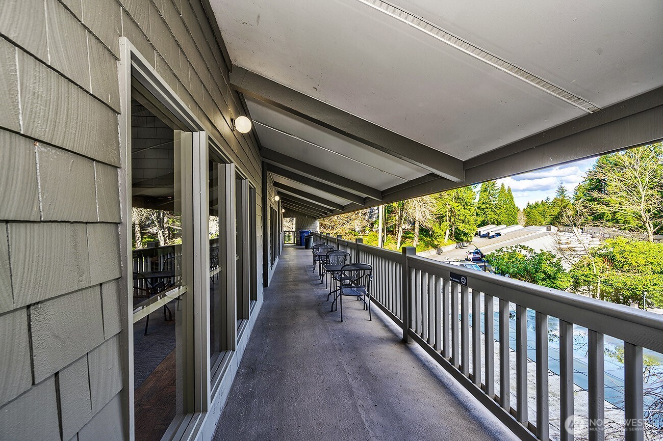 13820 Northeast 65th Street, Unit 534 Redmond, WA 98052 - Photo 21 of 39