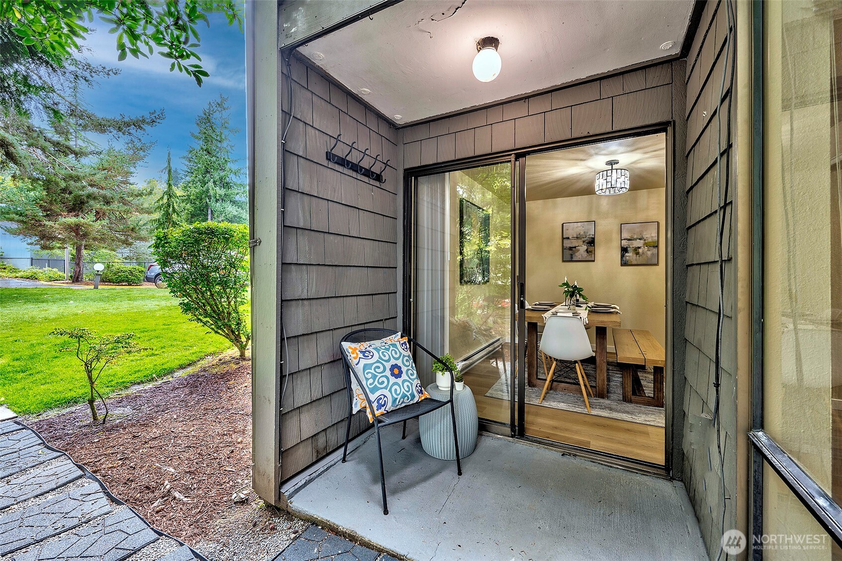 13820 Northeast 65th Street, Unit 534 Redmond, WA 98052 - Photo 23 of 39