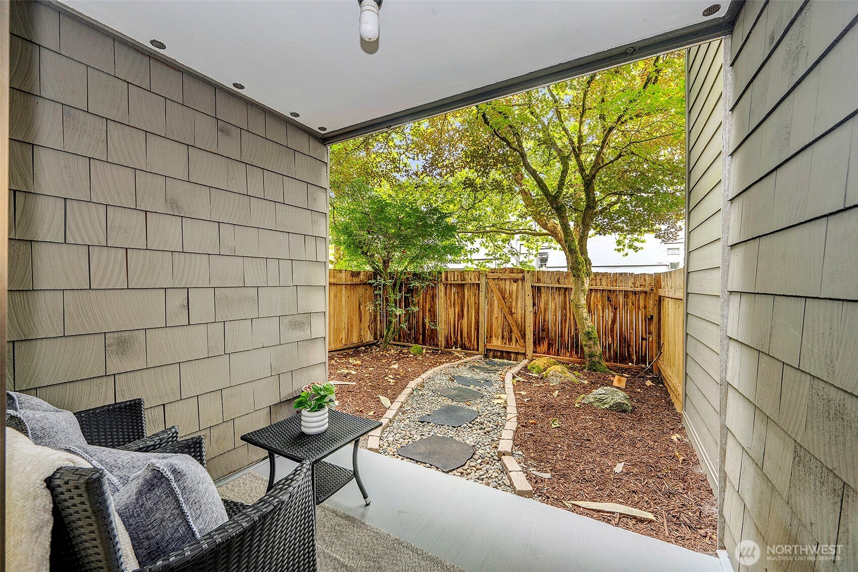 13820 Northeast 65th Street, Unit 534 Redmond, WA 98052 - Photo 25 of 39