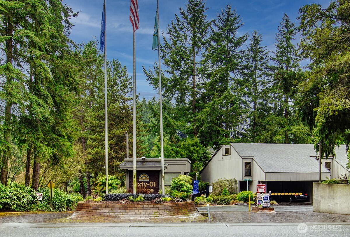 13820 Northeast 65th Street, Unit 534 Redmond, WA 98052 - Photo 28 of 39