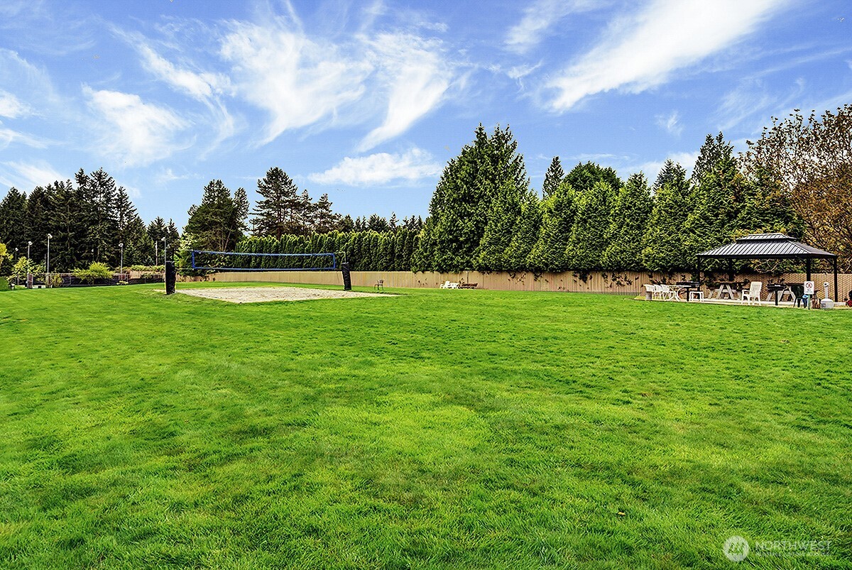 13820 Northeast 65th Street, Unit 534 Redmond, WA 98052 - Photo 35 of 39