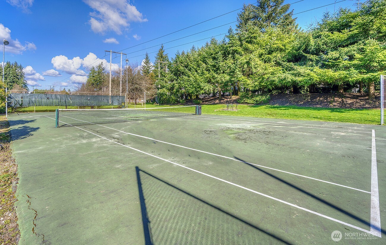 13820 Northeast 65th Street, Unit 534 Redmond, WA 98052 - Photo 37 of 39