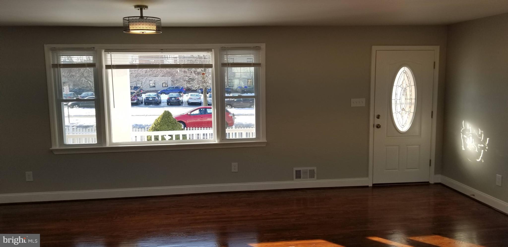 10903 Inwood Avenue Silver Spring, MD 20902 - Photo 2 of 28 Gallery Image 2