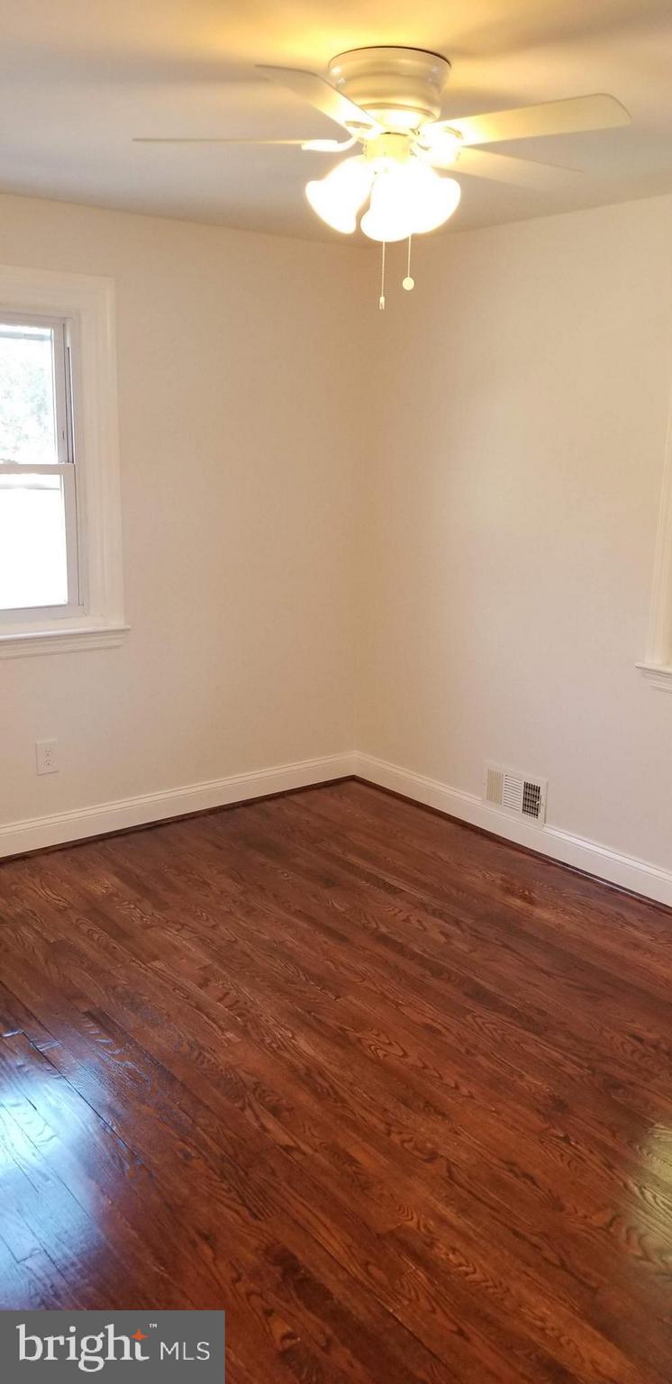 10903 Inwood Avenue Silver Spring, MD 20902 - Photo 17 of 28 Gallery Image 17