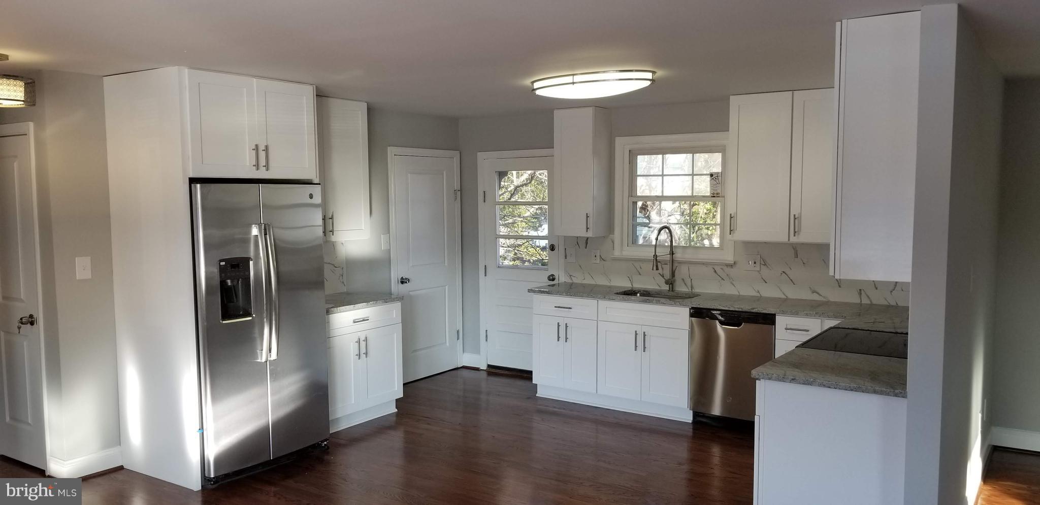 10903 Inwood Avenue Silver Spring, MD 20902 - Photo 6 of 28 Gallery Image 6