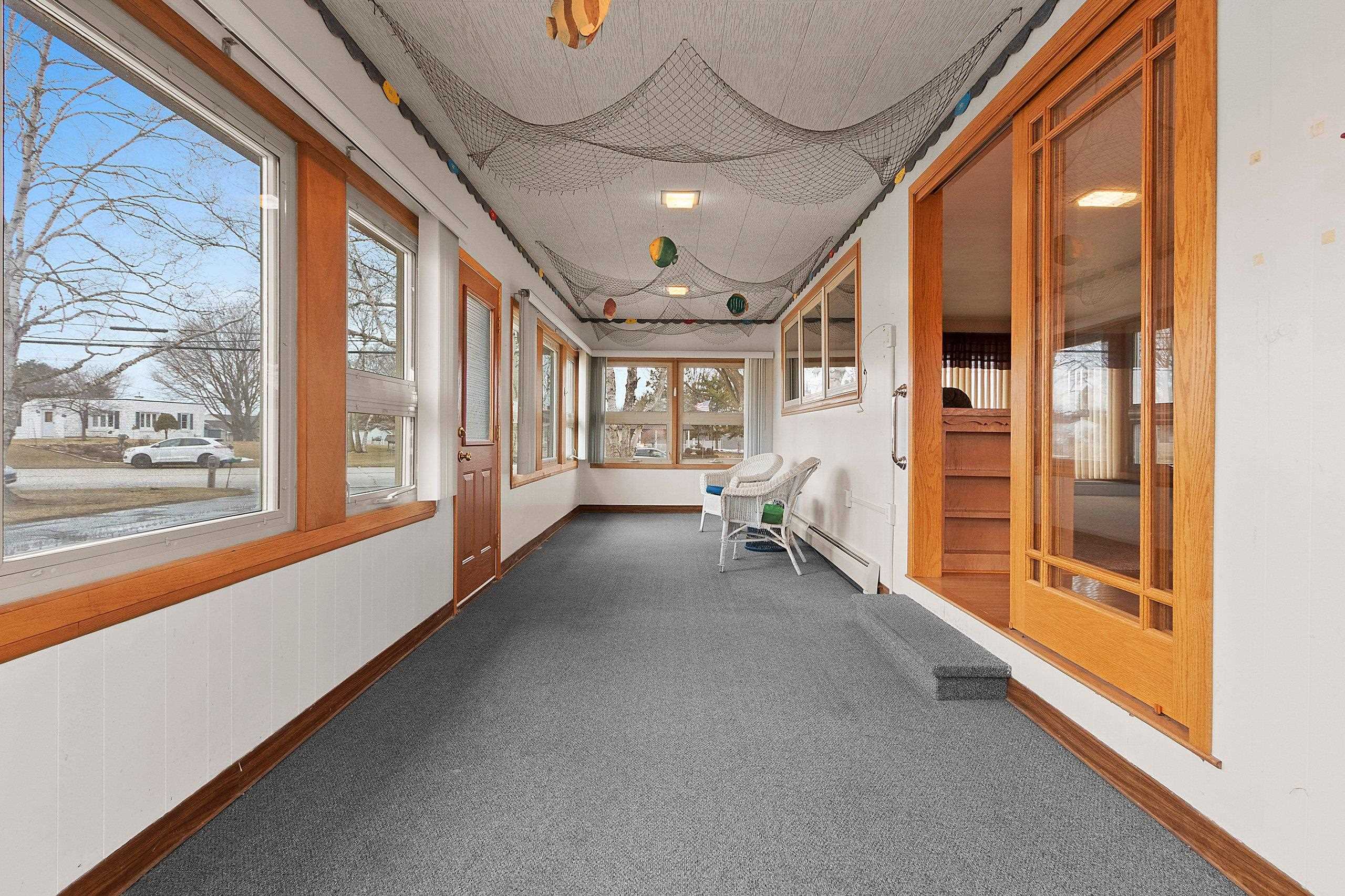 914 South Main Street Mishicot, WI 54228 - Photo 2 of 50