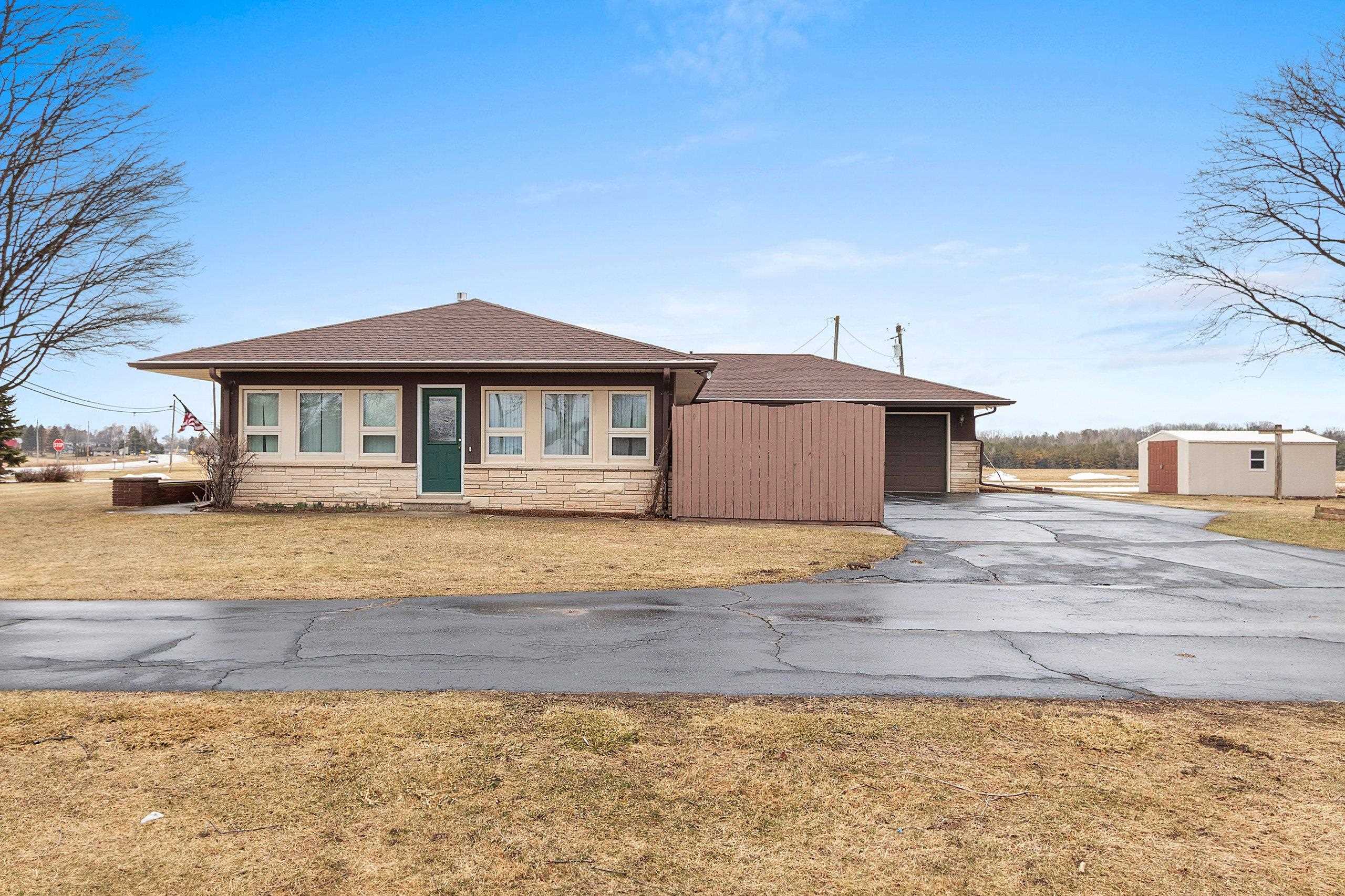 914 South Main Street Mishicot, WI 54228 - Photo 41 of 50