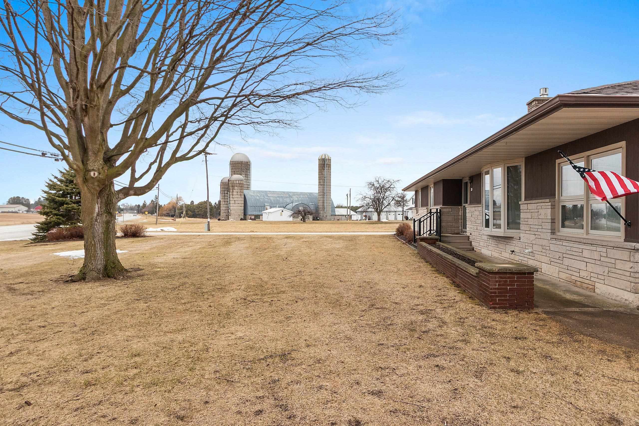 914 South Main Street Mishicot, WI 54228 - Photo 50 of 50