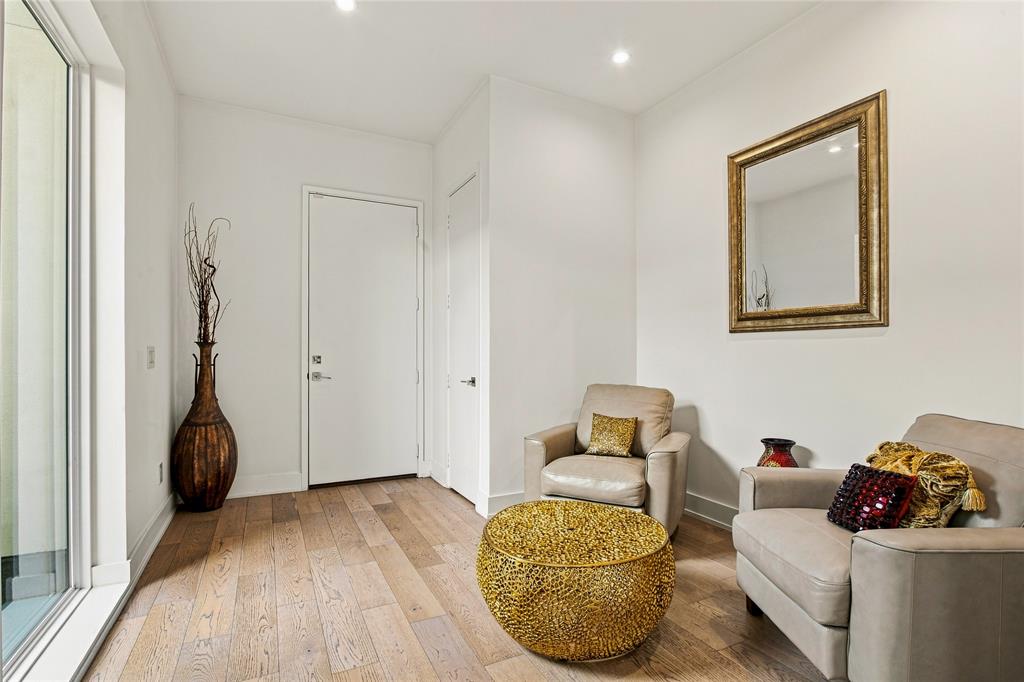 4519 Rusk Avenue Dallas, TX 75204 - Photo 6 of 35 Gallery Image 6