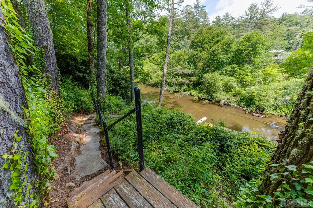 191 Sequoyah Ridge Road Highlands, NC 28741 - Photo 39 of 43 Gallery Image 39