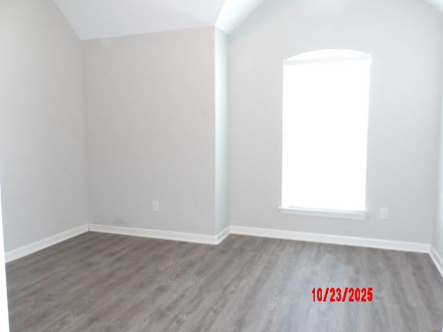 25 Daisy Way Somerville, TN 38068 - Photo 8 of 23 a view of a room that has a window in it