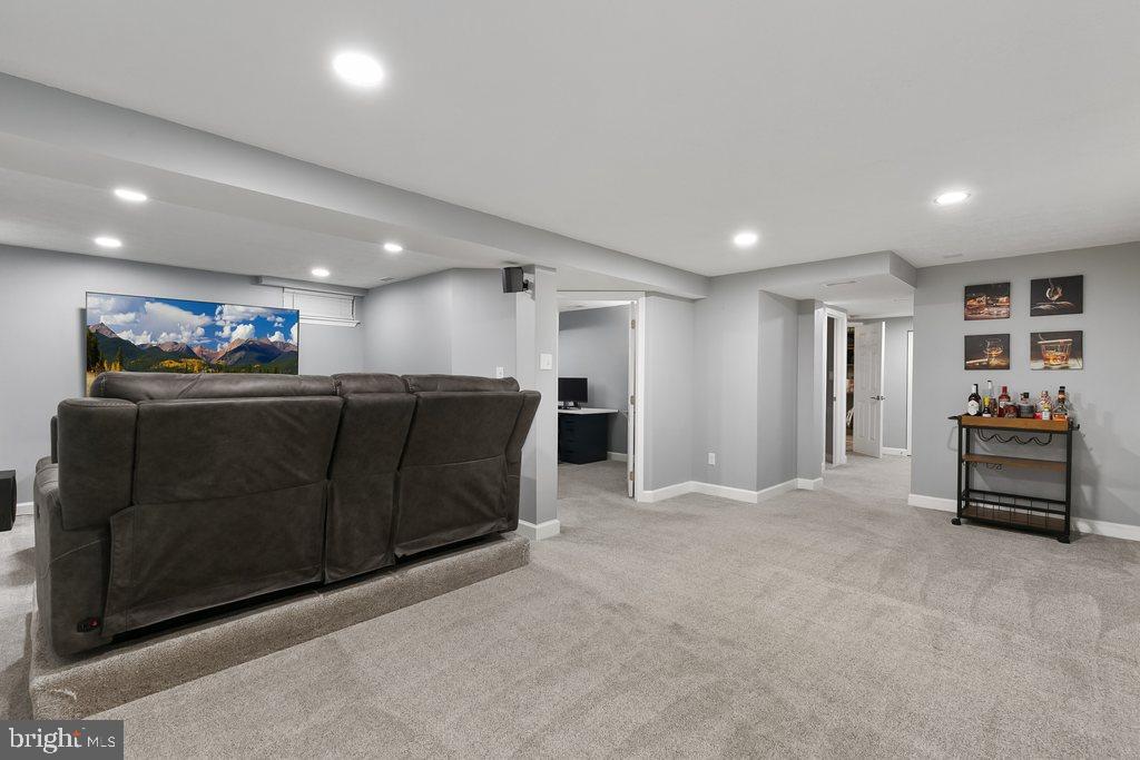 388 Fleagle Road Glen Burnie, MD 21061 - Photo 21 of 35