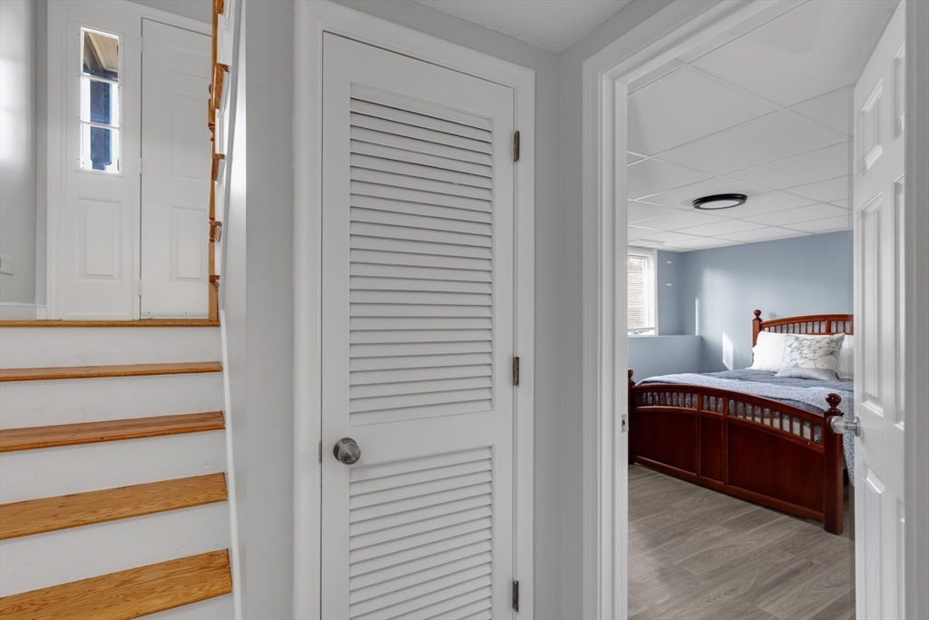 201 Crossfield Road Franklin, MA 02038 - Photo 32 of 46