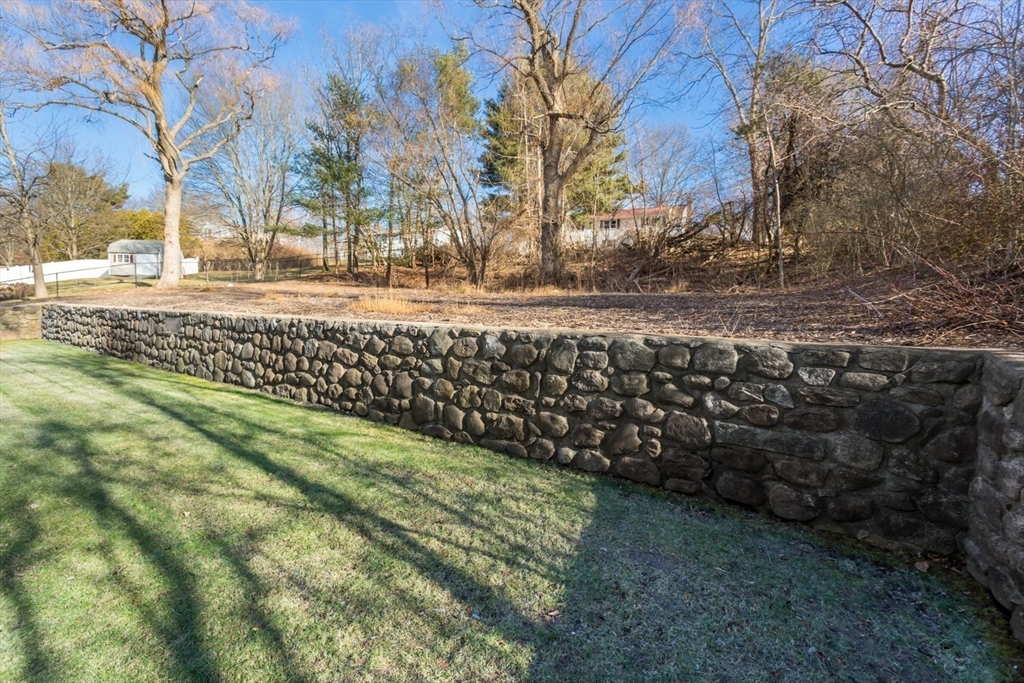 201 Crossfield Road Franklin, MA 02038 - Photo 41 of 46