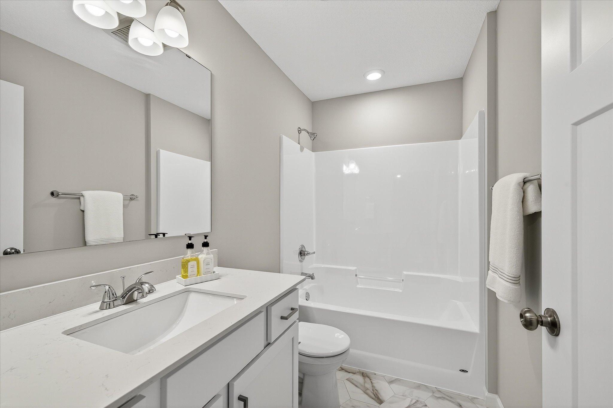 2088 Pleasant Drive Prescott, WI 54021 - Photo 15 of 29